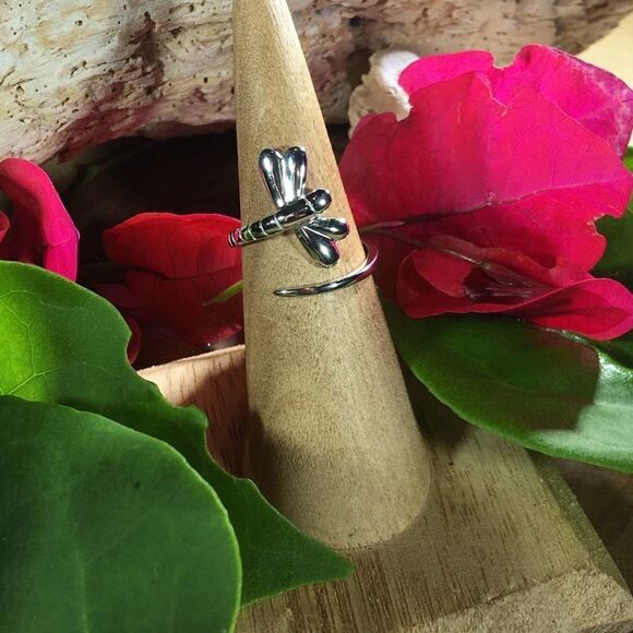 Dragonfly Sterling Silver Wrap Ring Sizes 7,10,11 - Picture 1 of 6